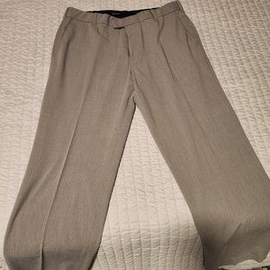 Van Heusen Men's Microfiber Pants 34 x 32 Light Gray